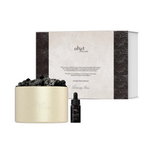 Купить оптом Аромадифузор для дому з вулканічним камінням Objet By Kundal Volcanique Stone Diffuser Antique White Edition Grassy Flower