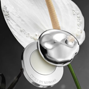 Купить оптом Тверді парфуми Objet by Kundal Solid Perfume Balm Naked Cream 2.5g
