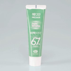 Купить оптом Отбеливающая зубная паста с мятным вкусом Amore Pacific MEDIAN DENTAL WHITE SPEAR - 100 г