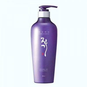 Купить оптом Регенерирующий шампунь от выпадения волос DAENG GI MEO RI Vitalizing Shampoo - 500 мл