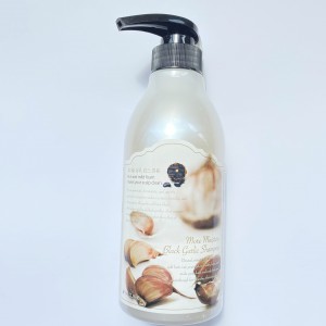 Фото Шампунь для волос увлажняющий Черный чеснок 3W CLINIC More Moisture Black Garlic Shampoo - 500 мл